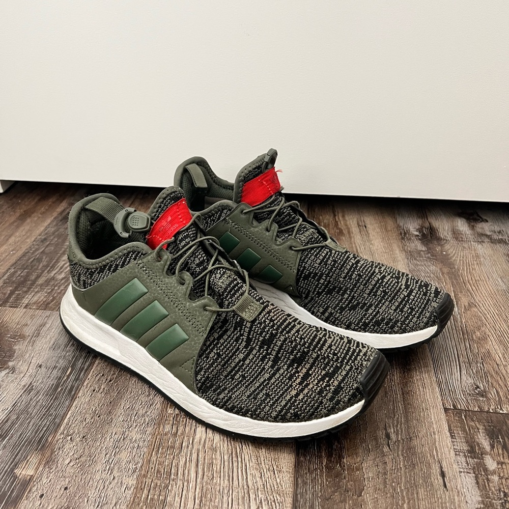ADIDAS Sneakers